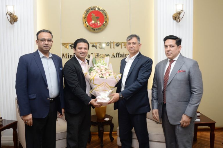 সরকারের লক্ষ্য দীর্ঘমেয়াদির পাশাপাশি জনগণের স্বল্পমেয়াদি প্রত্যাশা পূরণ করা- স্বরাষ্ট্রমন্ত্রী