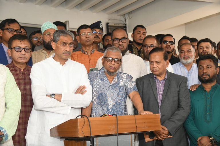 শিগগিরই প্রবাসী কার্ড চালু করা হবে – প্রবাসী কল্যাণ ও বৈদেশিক কর্মসংস্থানমন্ত্রী