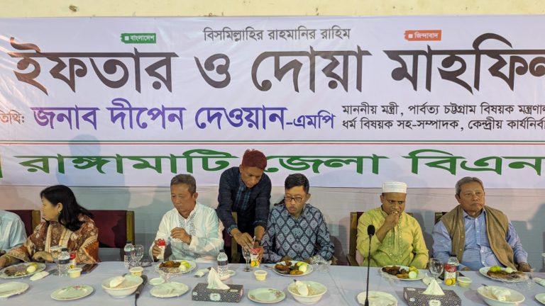 বাজার মনিটরিং ও সাম্প্রদায়িক সম্প্রীতি রক্ষায় সজাগ থাকার আহ্বান পার্বত্য মন্ত্রীর