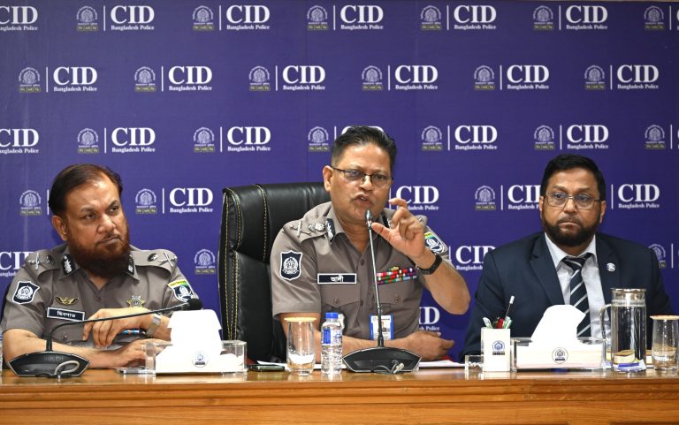 সম্মিলিত প্রচেষ্টাই পারে পুলিশ বাহিনীর ভাবমূর্তিকে আরও শক্তিশালী করতে : আইজিপি