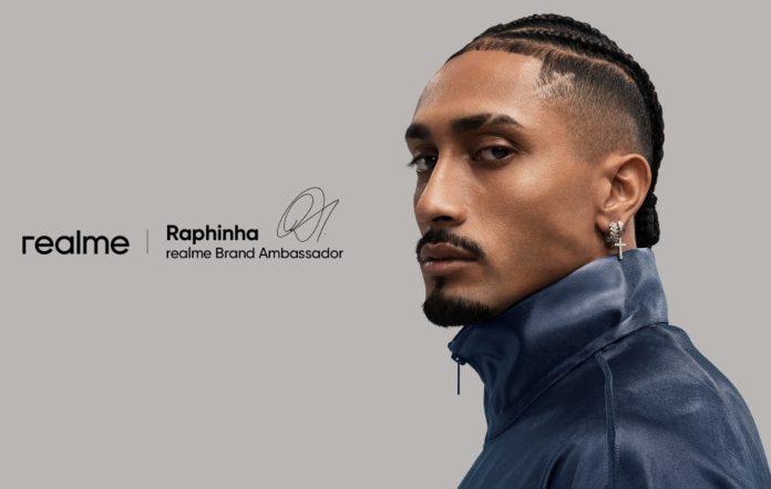 রিয়েলমির গ্লোবাল ব্র্যান্ড অ্যাম্বাসেডর হলেন ফুটবল তারকা রাফিনহা