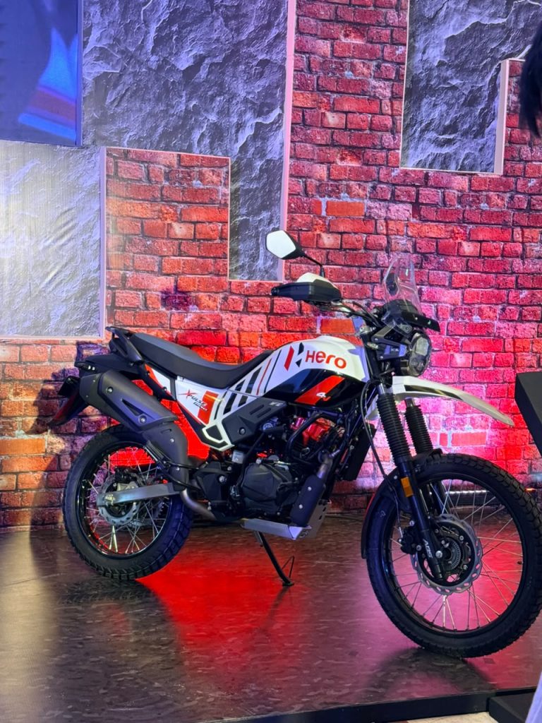 এক্সপালস ২০০ ৪ভি ও এক্সপালস ২০০ ৪ভি প্রো নিয়ে এলো অ্যাডভেঞ্চার রাইডিংয়ের নতুন অভিজ্ঞতা
